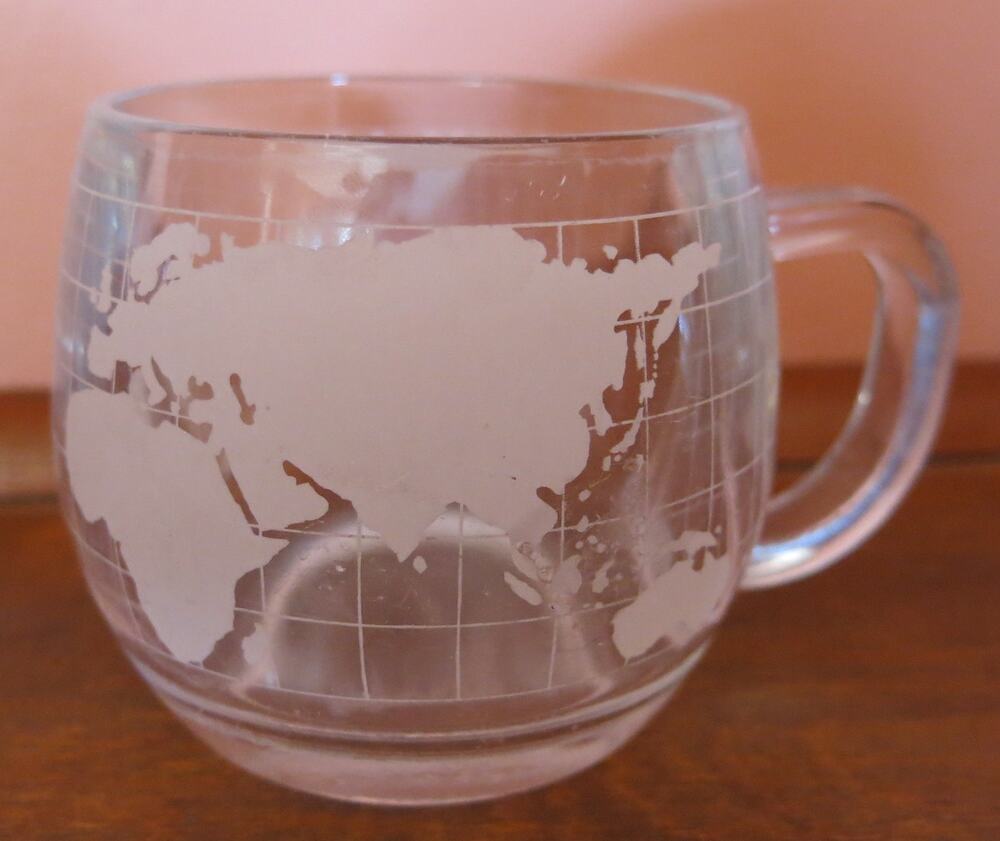 NESTLE/NESCAFE World Globe Coffee Mug Glass Collectible 1970s Frosted Handle